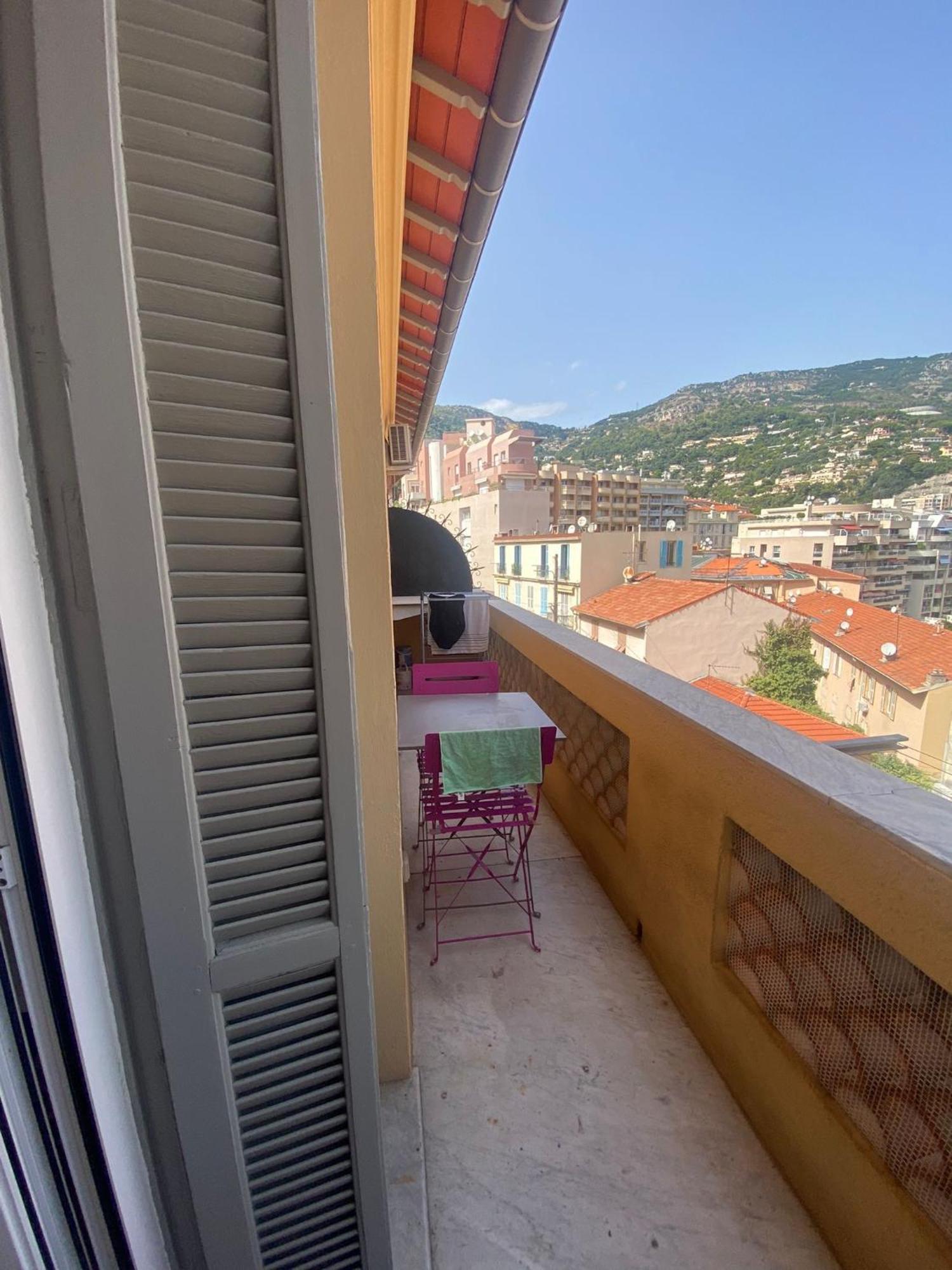 ボーソレイユDuplex A La Frontiere De Monacoアパートメント エクステリア 写真